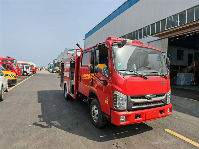 福田3方消防車(chē)水罐消防車(chē)